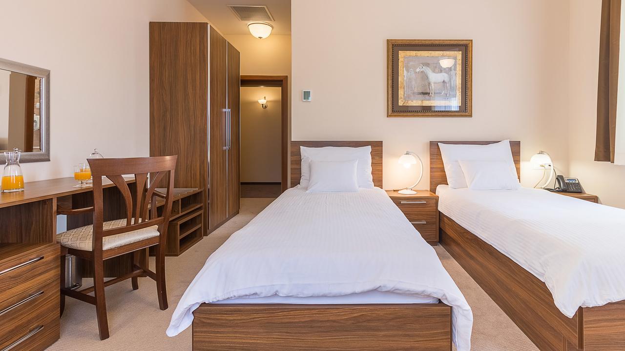 Hotel Maroon ザグレブ エクステリア 写真