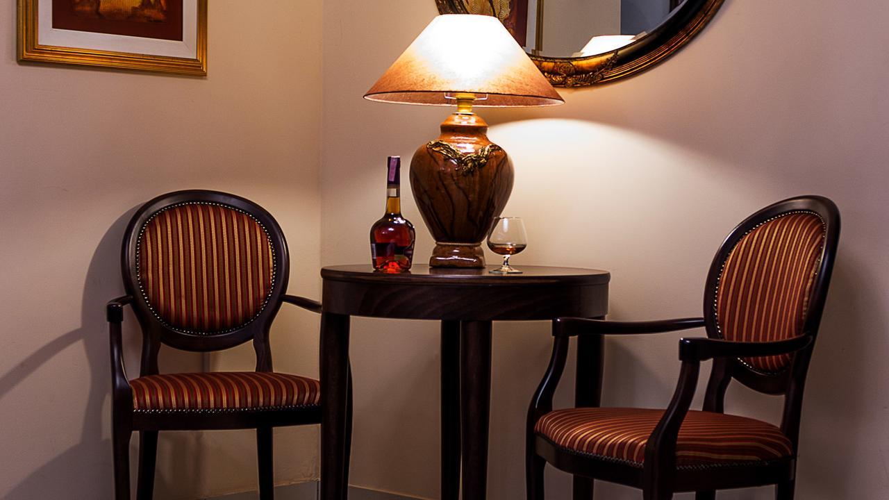 Hotel Maroon ザグレブ エクステリア 写真